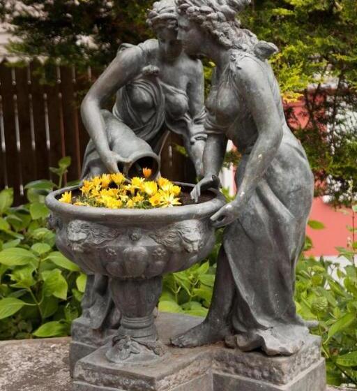 חדר סטנדרט, The K Kinsale