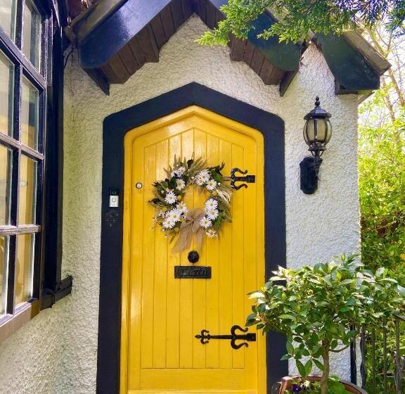 חדר סטנדרט, The K Kinsale