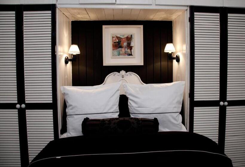 חדר סטנדרט, The K Kinsale