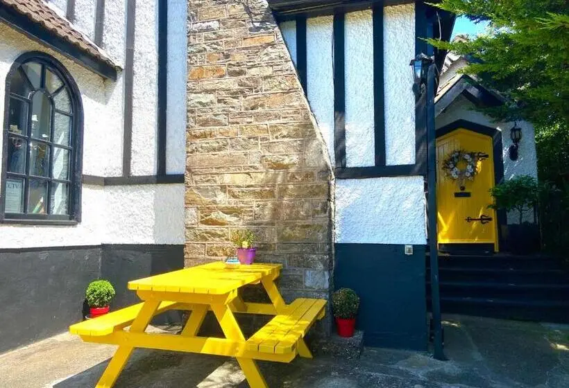 Basic-huone, The K Kinsale