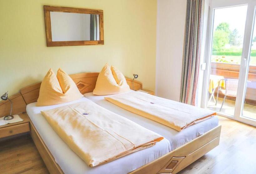 חדר סטנדרט עם מרפסת, Pension Strauß