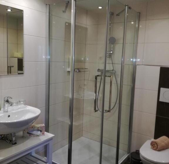 חדר סטנדרט נוף לגינה, Pension Strauß