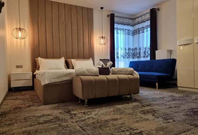 غرفة قياسية ثلاثية, Pensiunea Ellemar