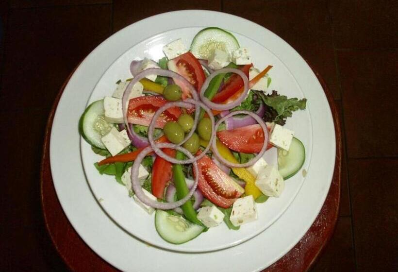 آپارتمان 2 خوابه, Rainbow Village