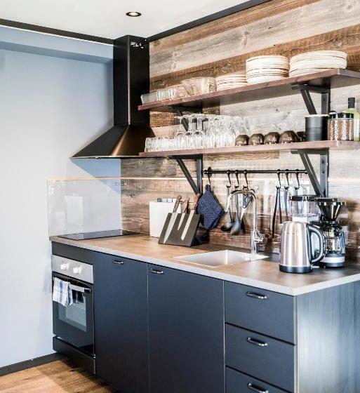 带2个卧室带海景的公寓, Tobiasbrygga