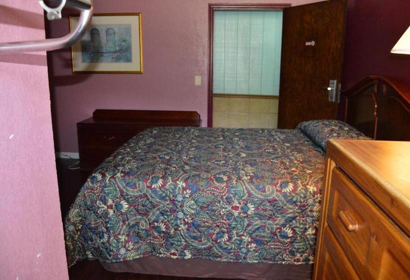 スタンダードシングルルーム, Budget Inn Richlands Claypool Hill