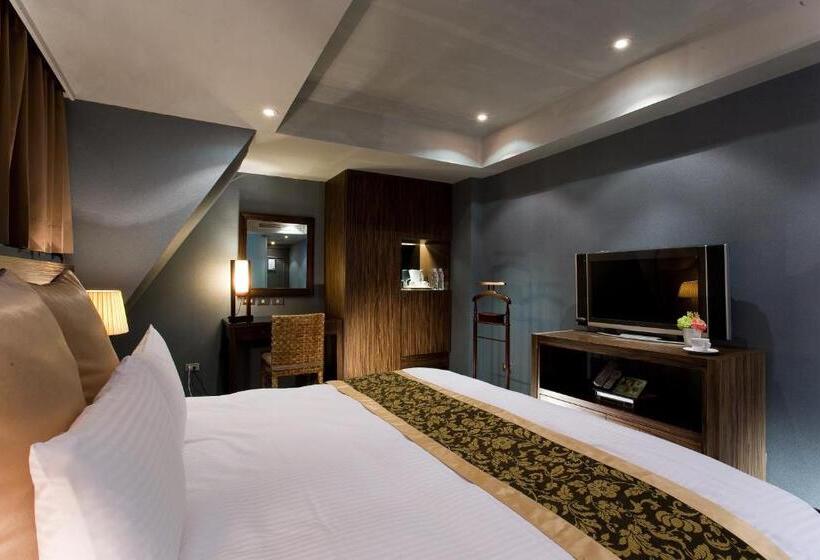 اتاق استاندارد, H.m.