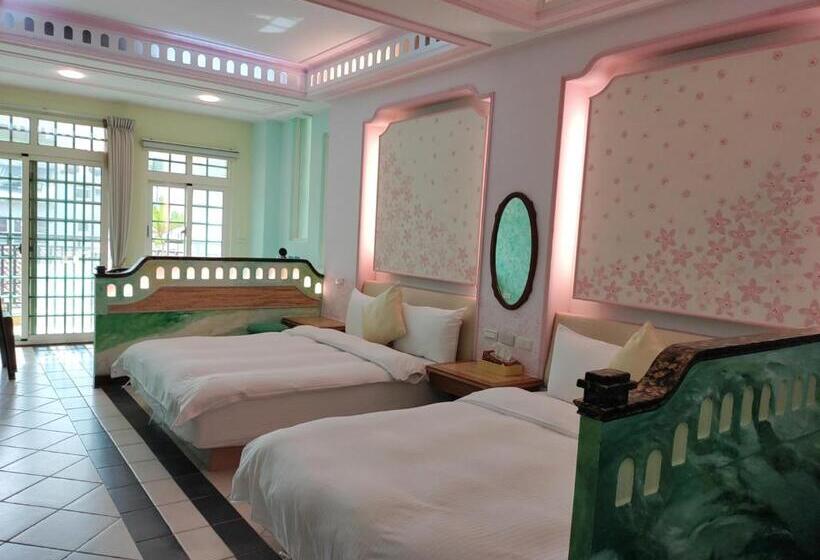 اتاق استاندارد چهار تخته با چشم‌انداز دریا, Xing Yu Inn