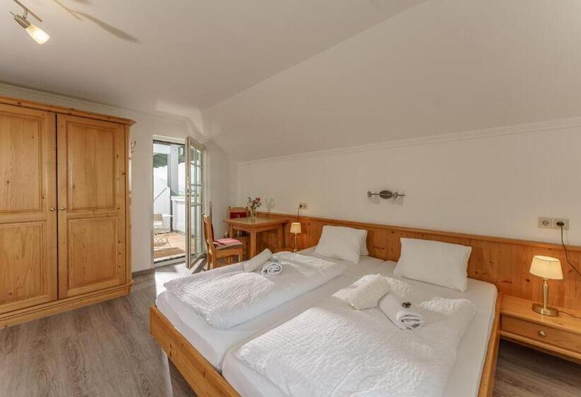 اتاق استاندارد, Cafe Pension Kitzer