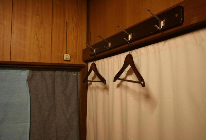 Номер Economy, 88 House Hiroshima