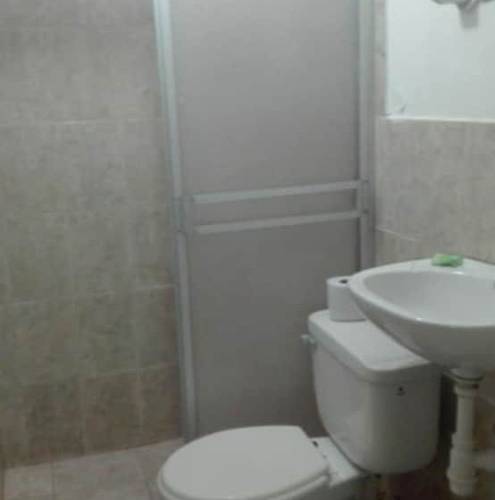 标准间, Euro Hostal