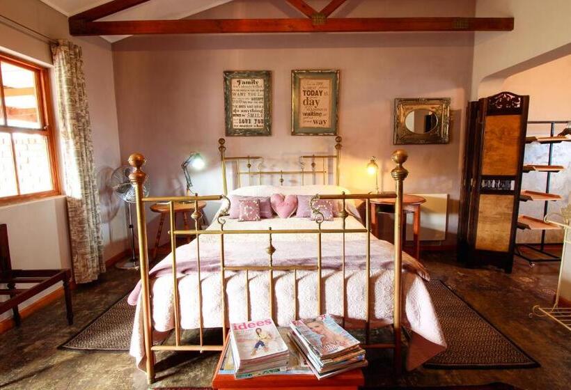 اتاق استاندارد سه نفره, Lentelus Guesthouse