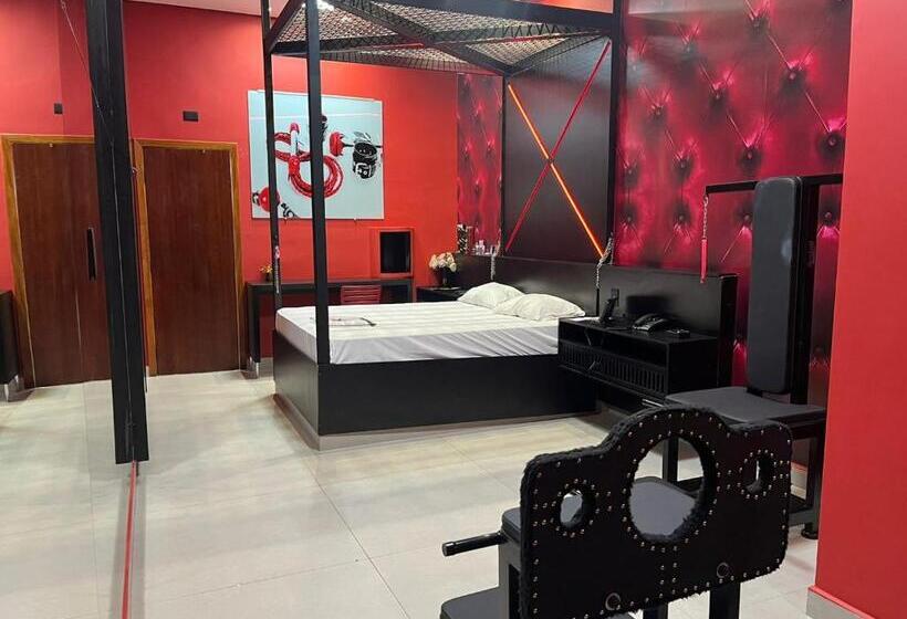 جناح سوبيريور, Motel Stilo   Adults Only