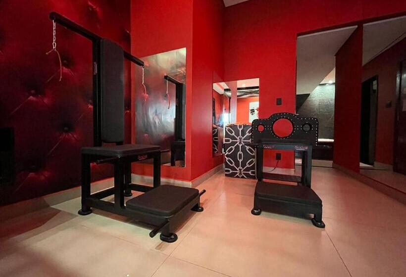 جناح سوبيريور, Motel Stilo   Adults Only