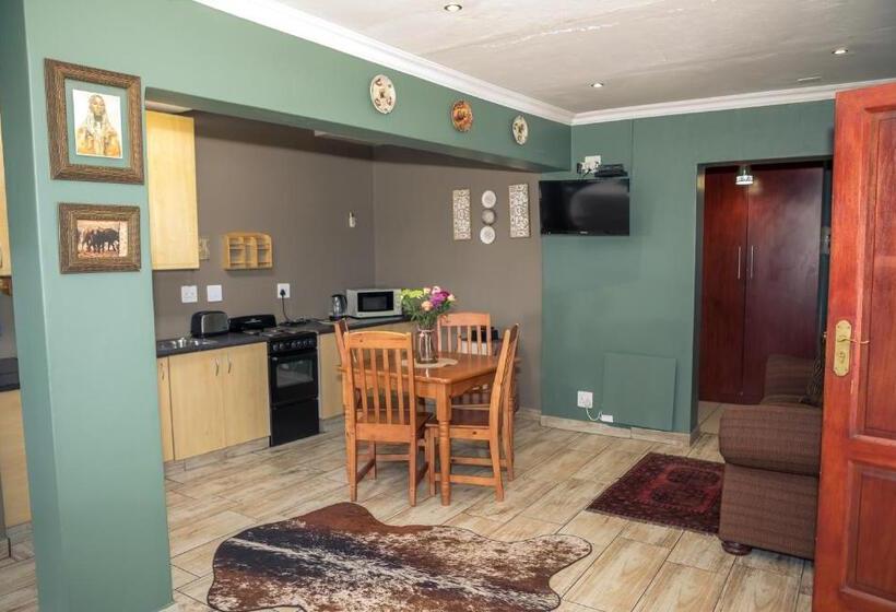Номер Deluxe, Big 5 Guest House Witbank