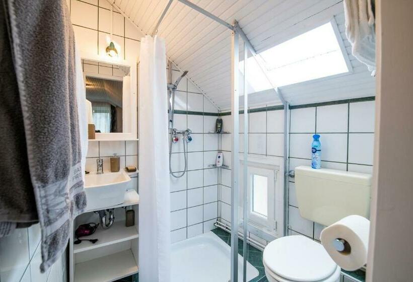 غرفة قياسية ثلاثية ذات اطلالة, Bonifert Vendégház