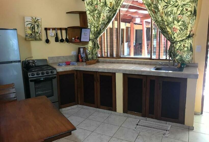 דירת חדר, Fenix Hotel   On The Beach