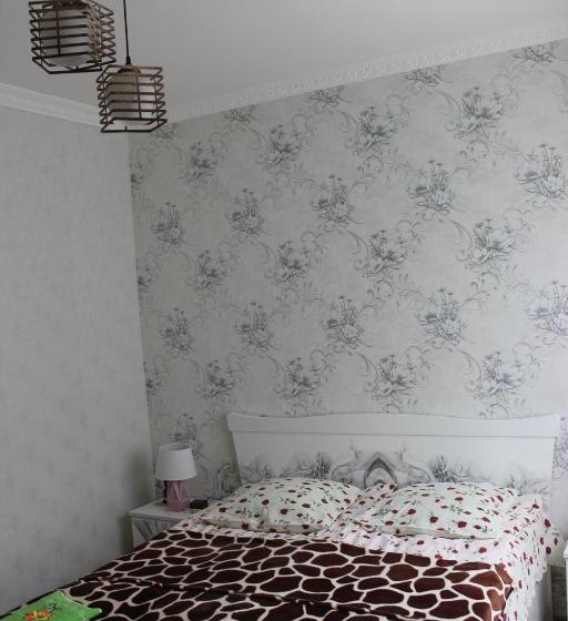 اتاق استاندارد, Giorgi's Homestay