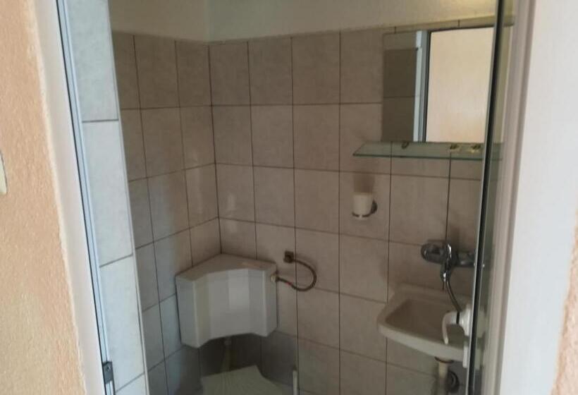 标准间带阳台, Guest House Terziiski