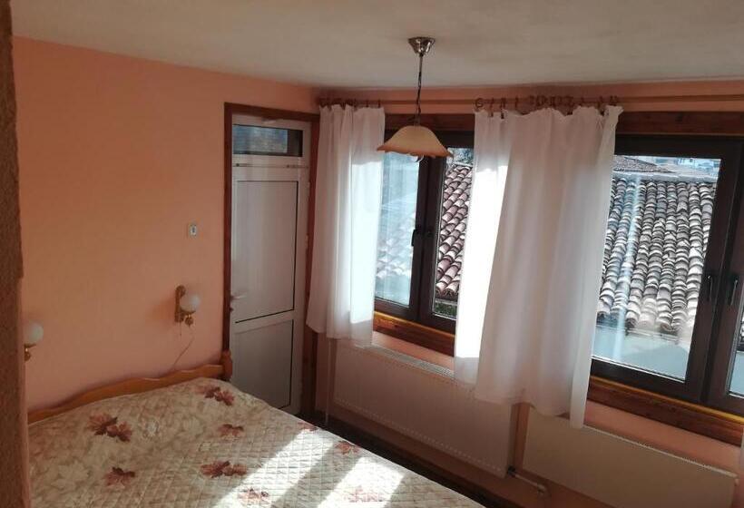 标准间带阳台, Guest House Terziiski