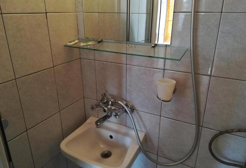 标准间带阳台, Guest House Terziiski