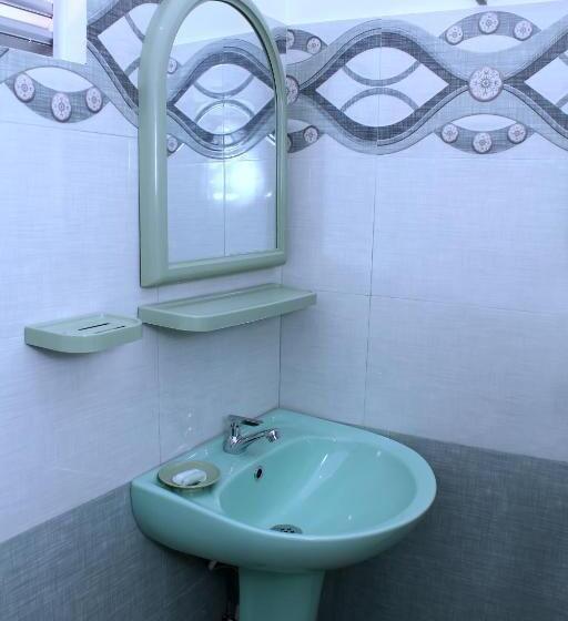 Номер Стандарт без Кондиционера, King Fish Guest House