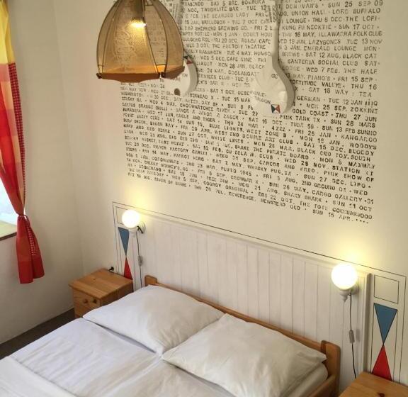 스탠다드 룸, Pension Alfa & Whisky Pub