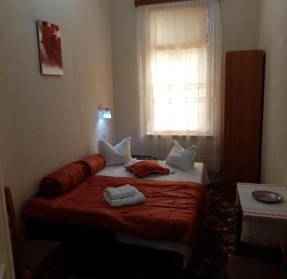 套房, Pensiunea Turistica Visconti