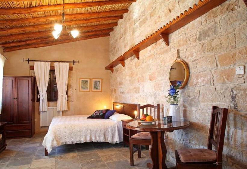 סטודיו סטנדרט עם מרפסת, Agrovino Lofou