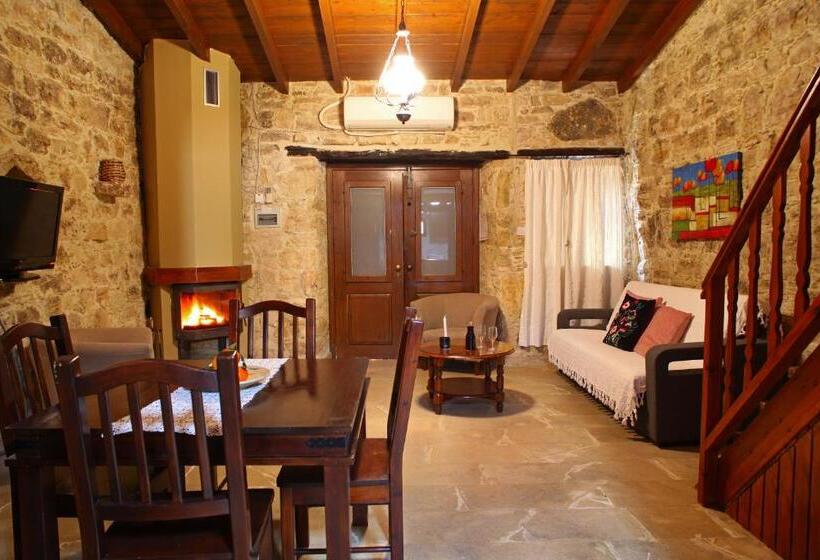 סטודיו משפחתי, Agrovino Lofou