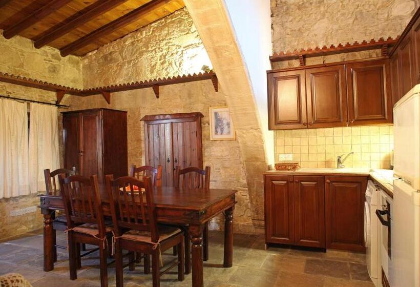 חדר סופריור, Agrovino Lofou