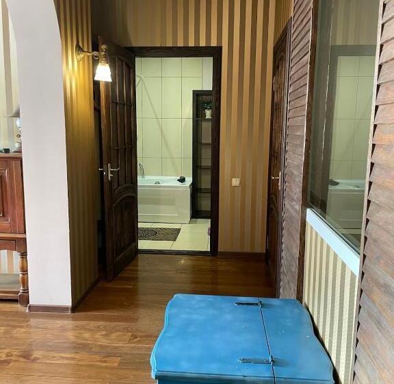 带2个卧室的公寓, Pantagruel