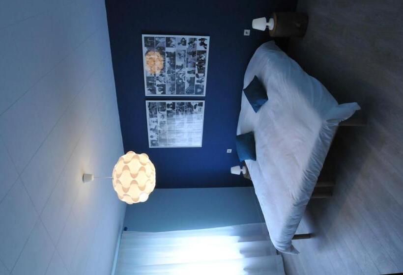 شقة 4 غرف, La Maison Des Artistes