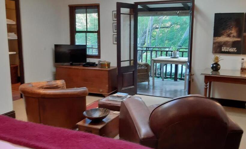 Люкс с Балконом, Hout Bay Hideaway