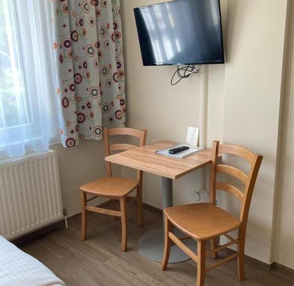 Номер Стандарт, Kolpingsfamilie Poysdorf