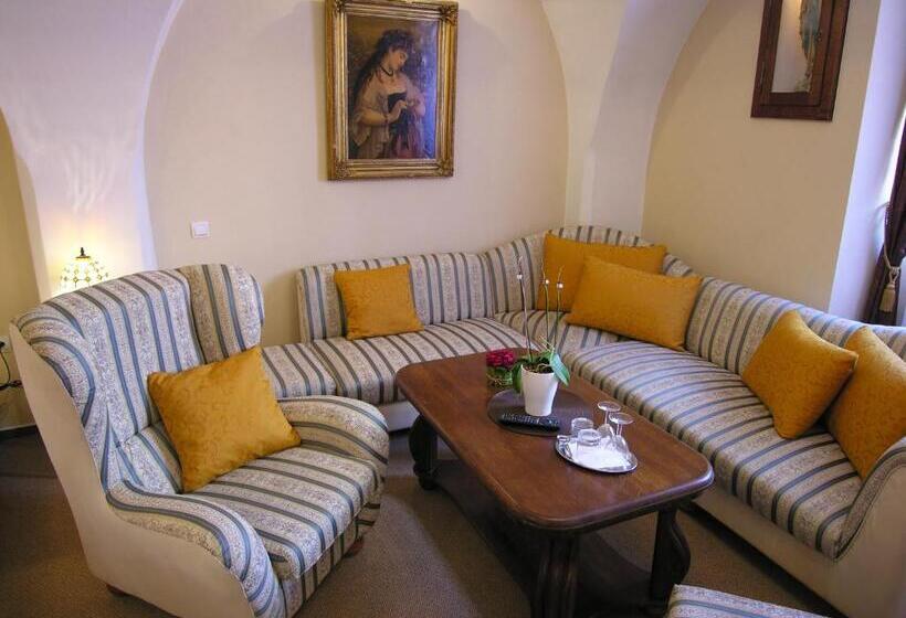 اتاق استاندارد سه نفره, Penzion Kulíšek