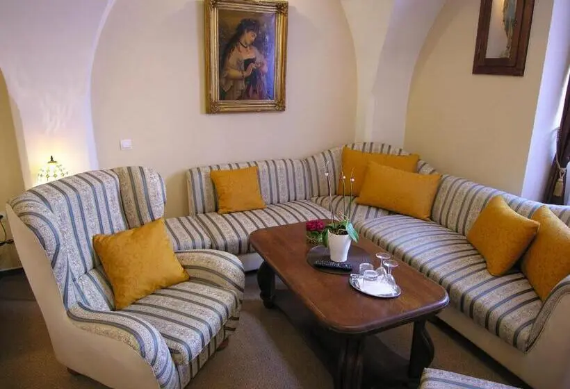 Standard Kolmen Hengen Huone, Penzion Kulíšek