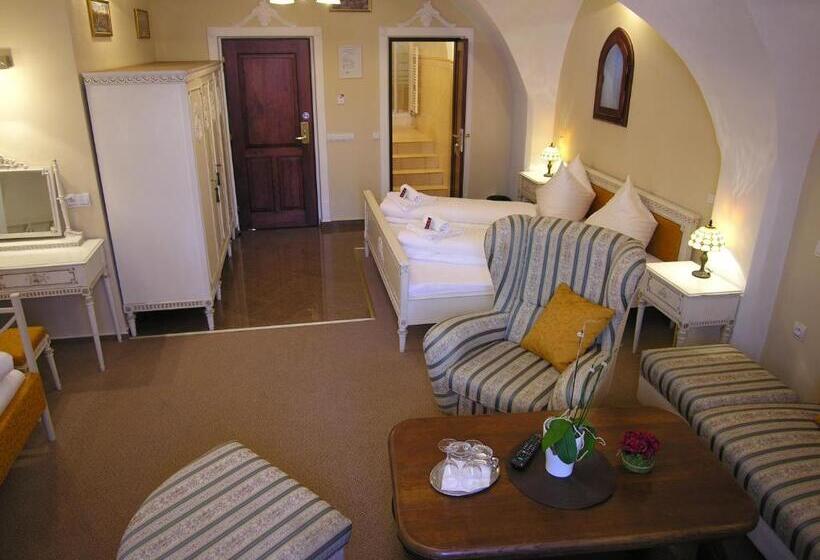 اتاق استاندارد سه نفره, Penzion Kulíšek