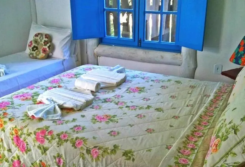 スタンダードトリプルルーム, Pousada Casa Da Praia Itaúnas