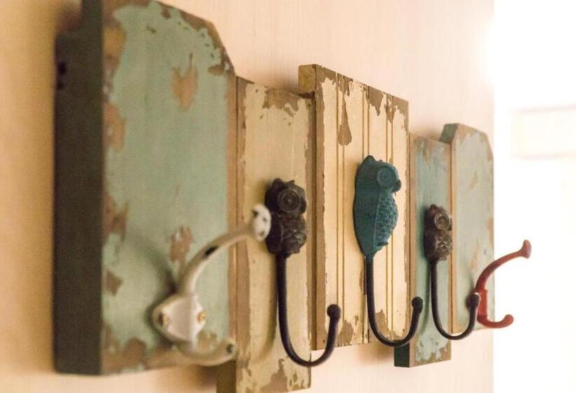 جناح عائلي, Pension & Reitstall Inghofer