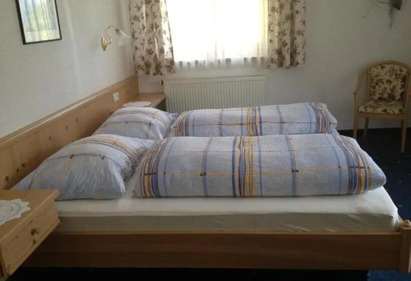 Standard-huone Parveke, Berggasthof Hintergföll
