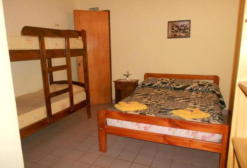 スタンダード4人部屋, Hosteria Las Piedras