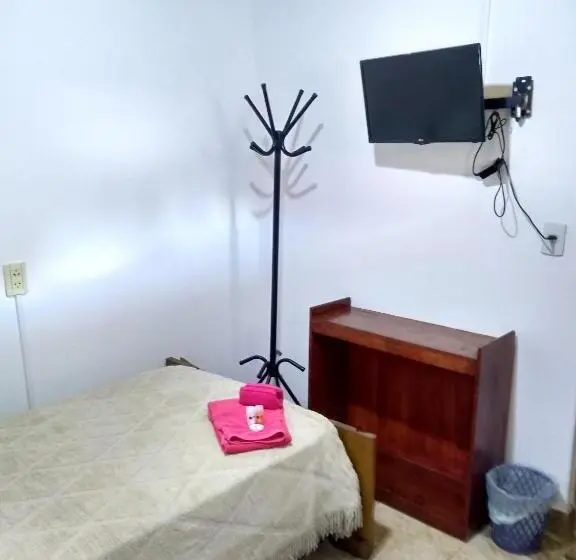 Standard Yhden Hengen Huone, Hosteria Las Piedras