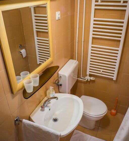 اتاق استاندارد, Apartments And Rooms Villa Vive