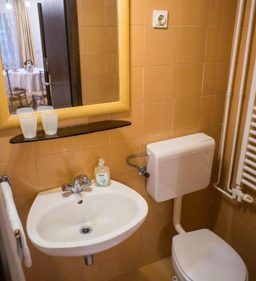 اتاق استاندارد, Apartments And Rooms Villa Vive