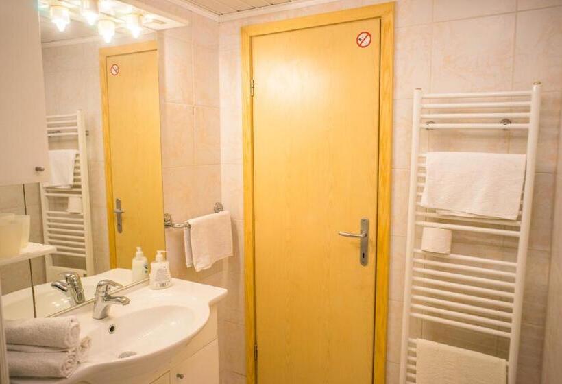 آپارتمان 1 خوابه با چشم‌انداز باغ, Apartments And Rooms Villa Vive