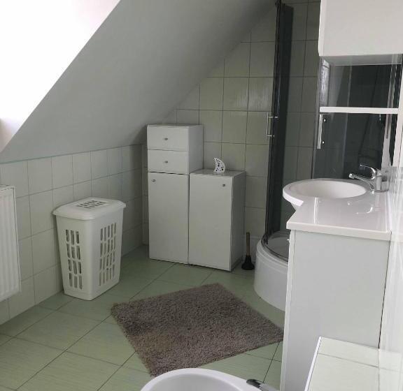 סוויטת 3 חדרי שינה, Sport   Relax Buky