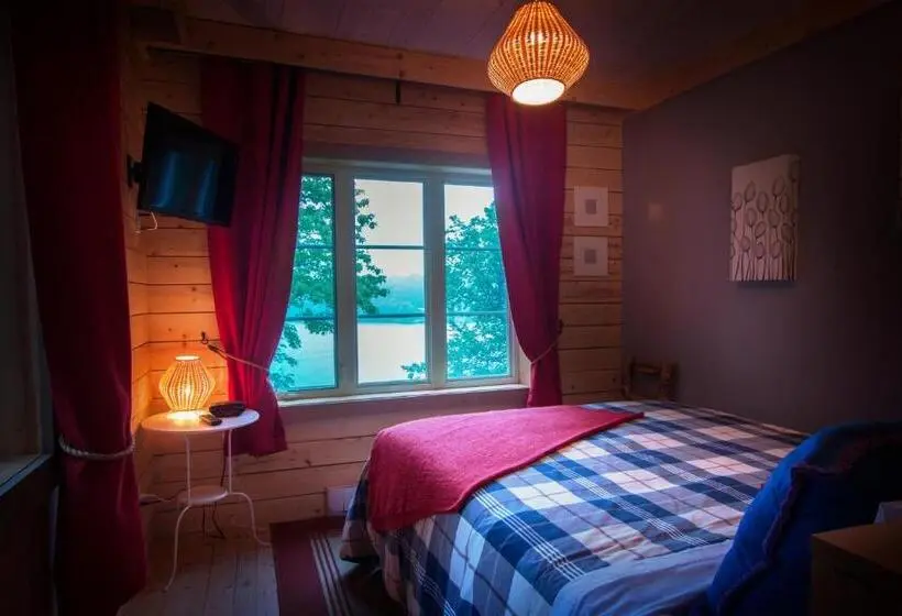 スーペリアールーム, Manoir Du Lac Sept îles