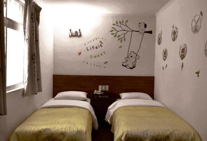 اتاق اکونومی, Toong Mao Resorts &