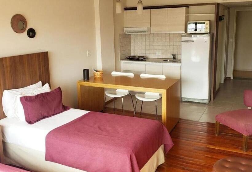 スタンダードルーム, Nandó Apart